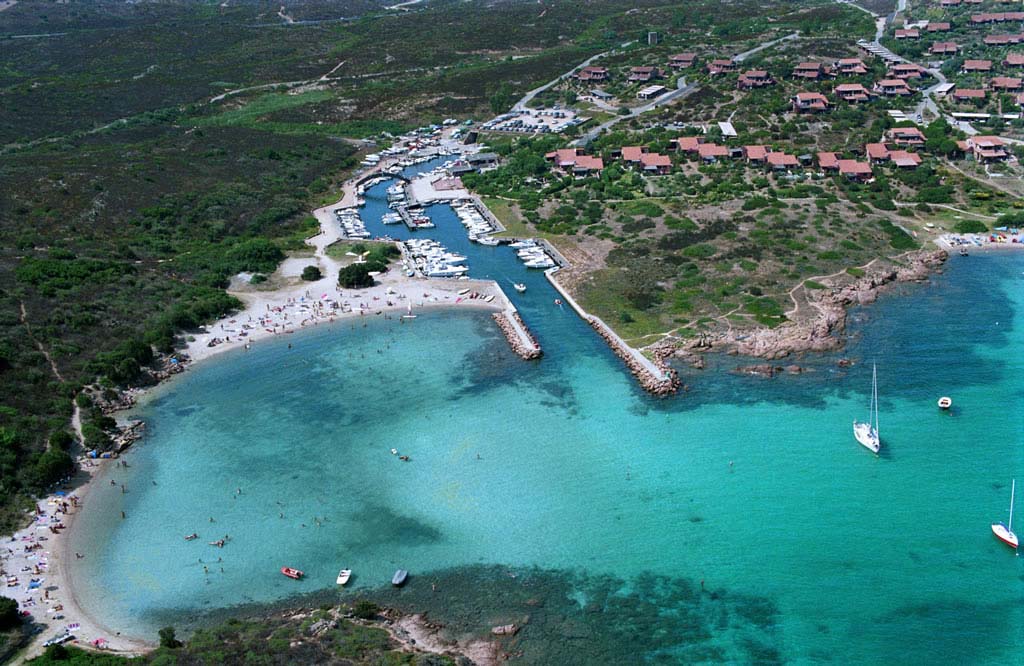 Baia Costa Corallina