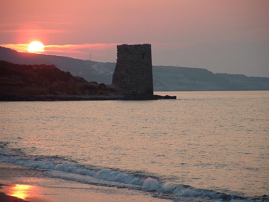 Platamona con la Torre Abbacurrente